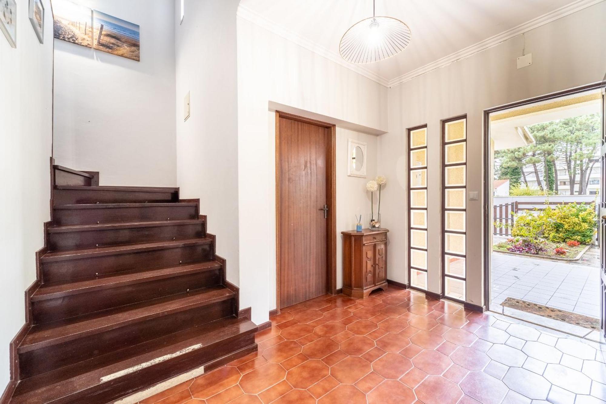 Amorosa Villa, 500M From The Beach By House And People エクステリア 写真