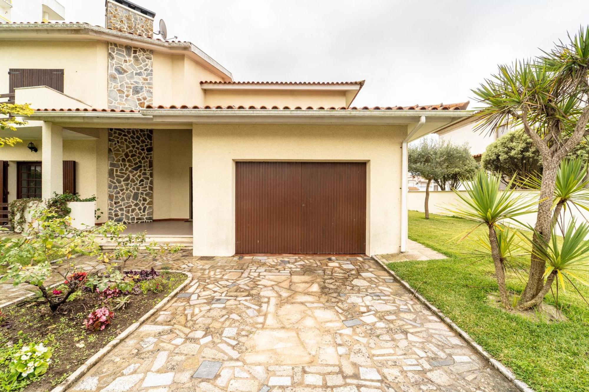 Amorosa Villa, 500M From The Beach By House And People エクステリア 写真